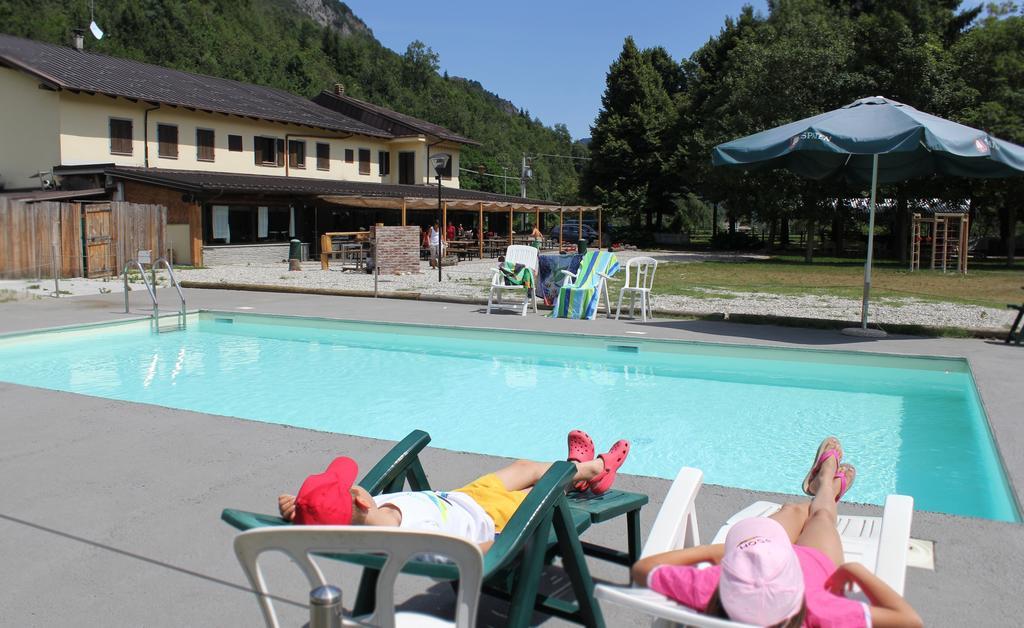 Wolf Village Demonte Extérieur photo